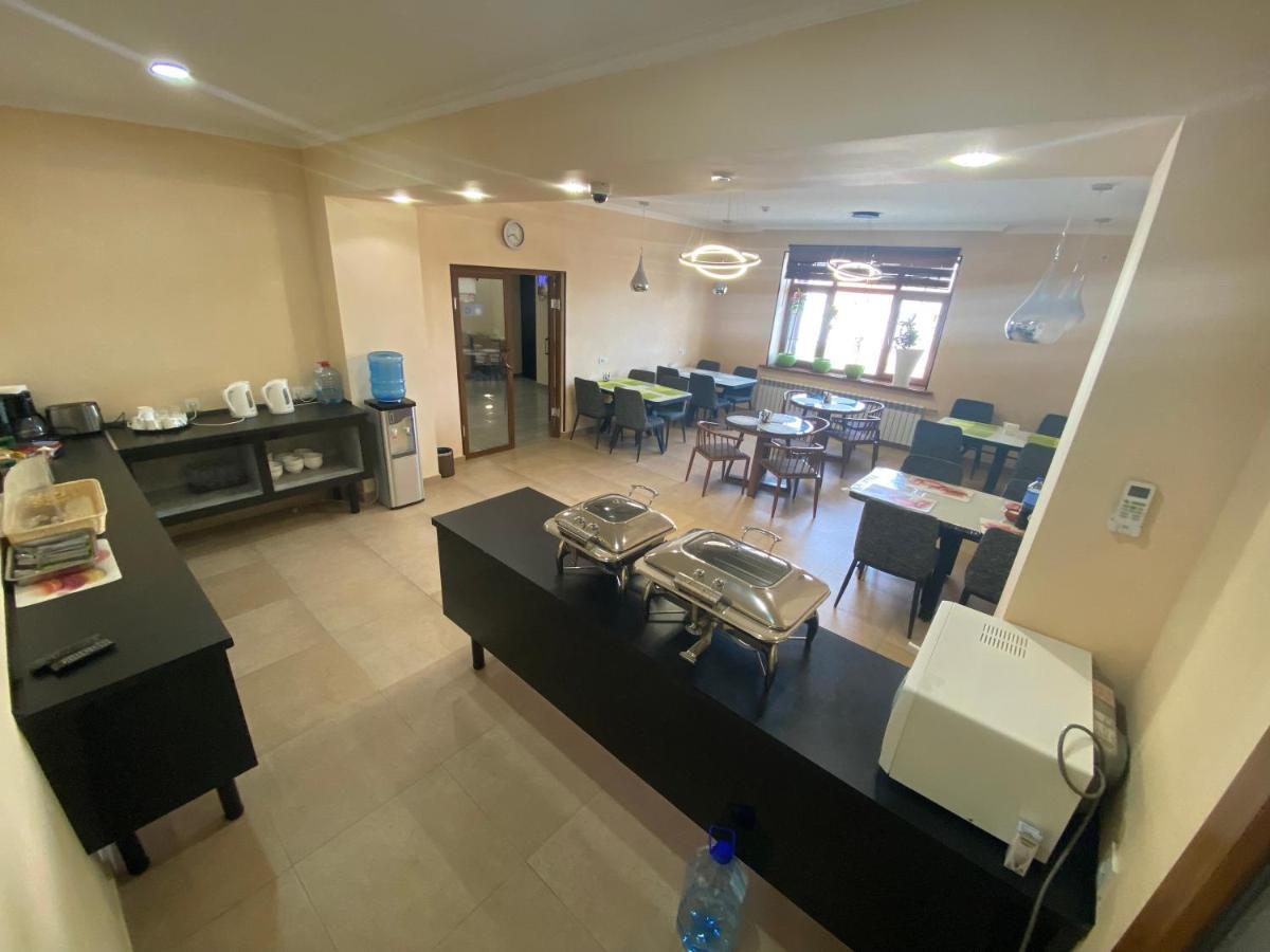 Azimut Hotell Rybatjje Exteriör bild